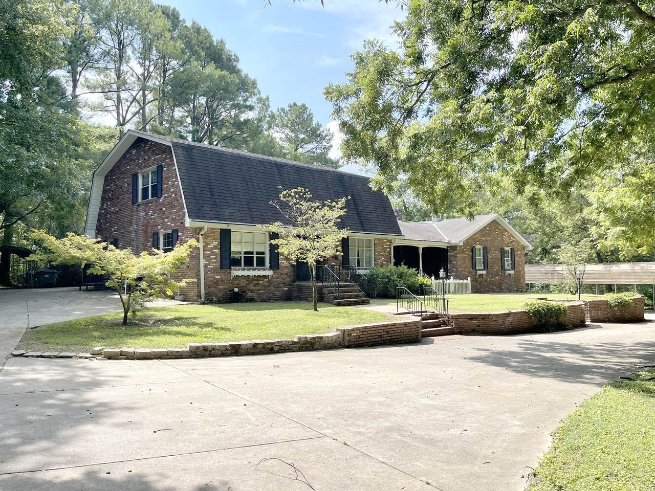 820 Old Dickerson Pike - Photo 1