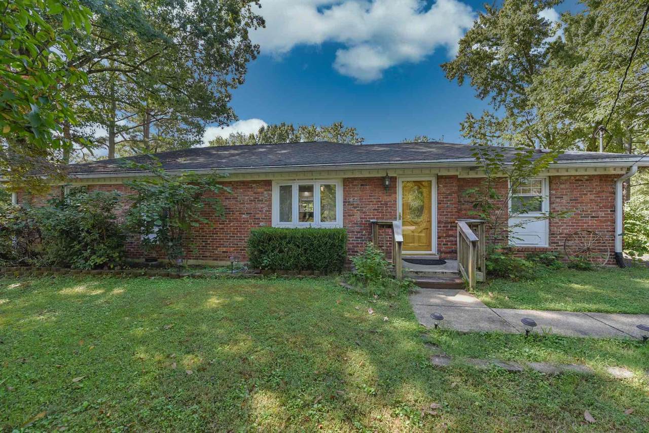 193 Roberta Dr - Photo 1