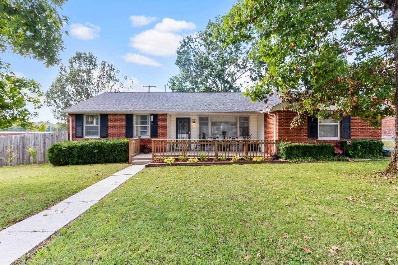 116 Armory Dr - Photo 1