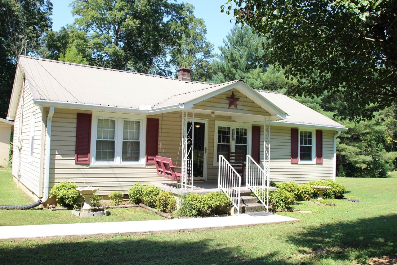 100 Powell Rd - Photo 1