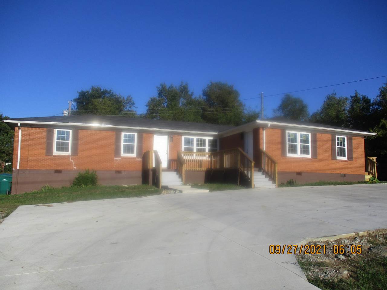 1444 Old Columbia Rd - Photo 1