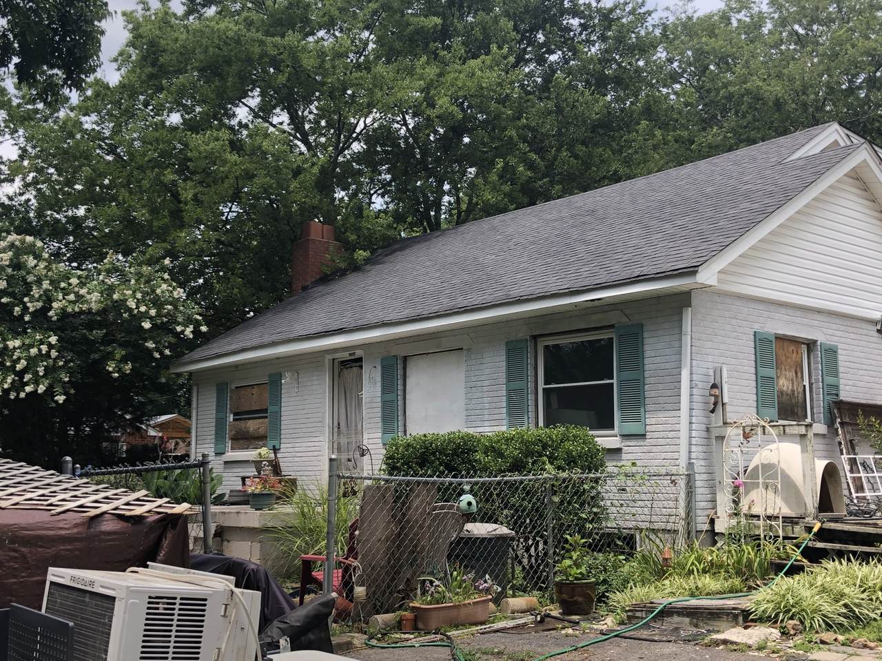 1116 Due West Ave - Photo 1