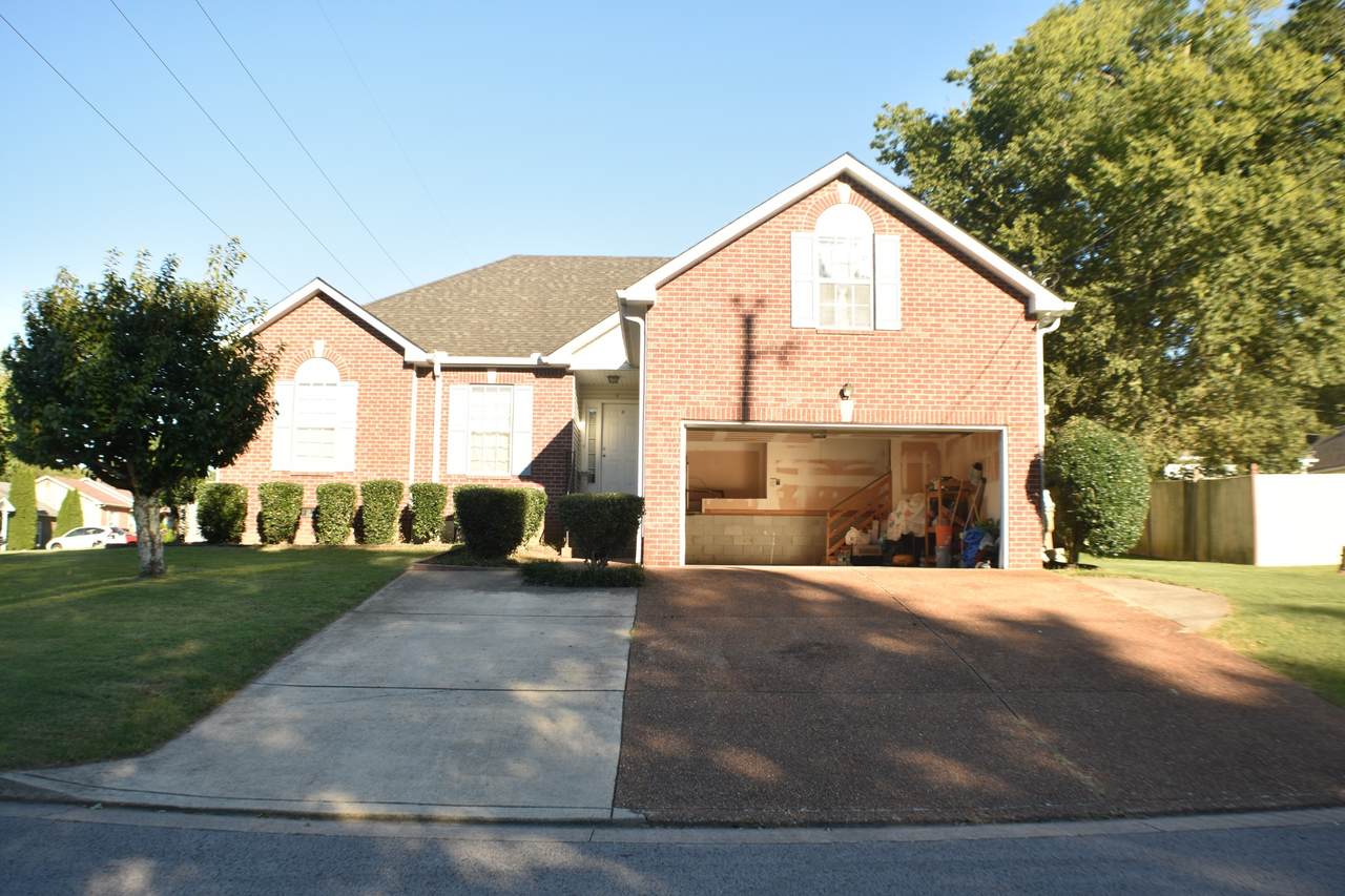 124 Shannon Ave - Photo 1