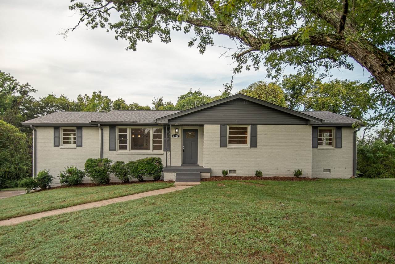 2722 Donna Hill Dr - Photo 1