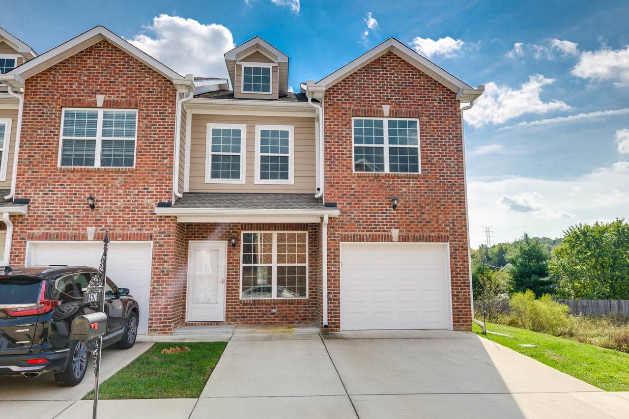 1500 Villa Cir - Photo 1