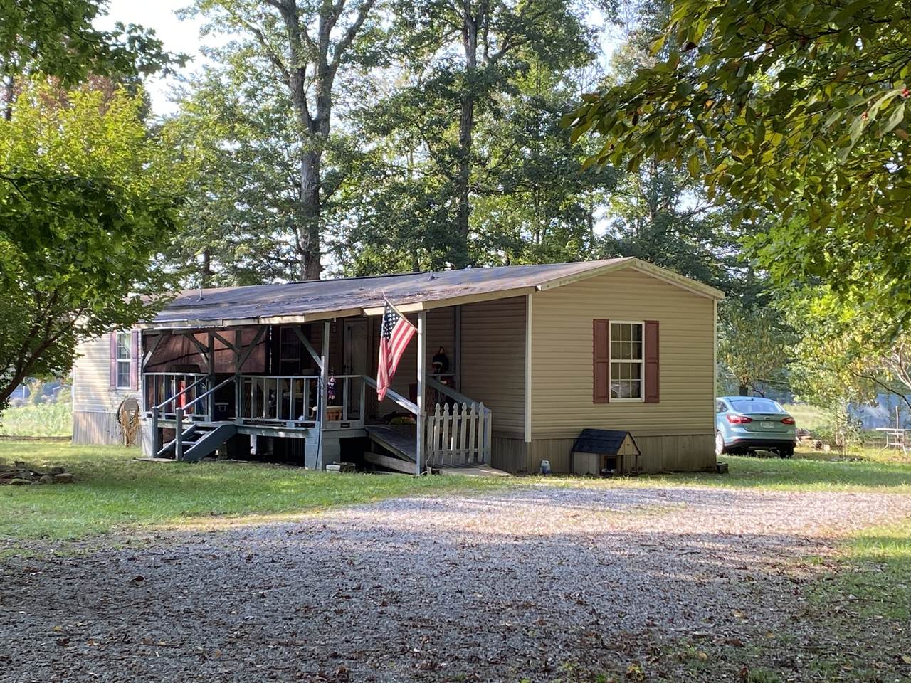 206 Marcus Hill Rd - Photo 1