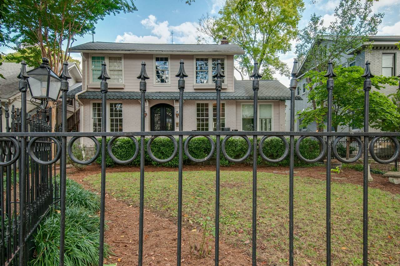 2214 Belmont Blvd - Photo 1