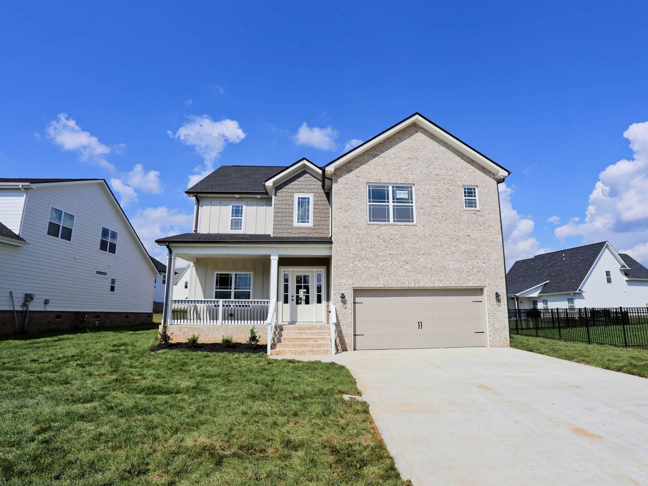 1482 Hereford Blvd - Photo 1