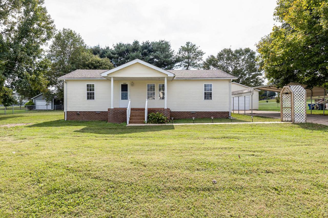 1402 Tower Dr - Photo 1