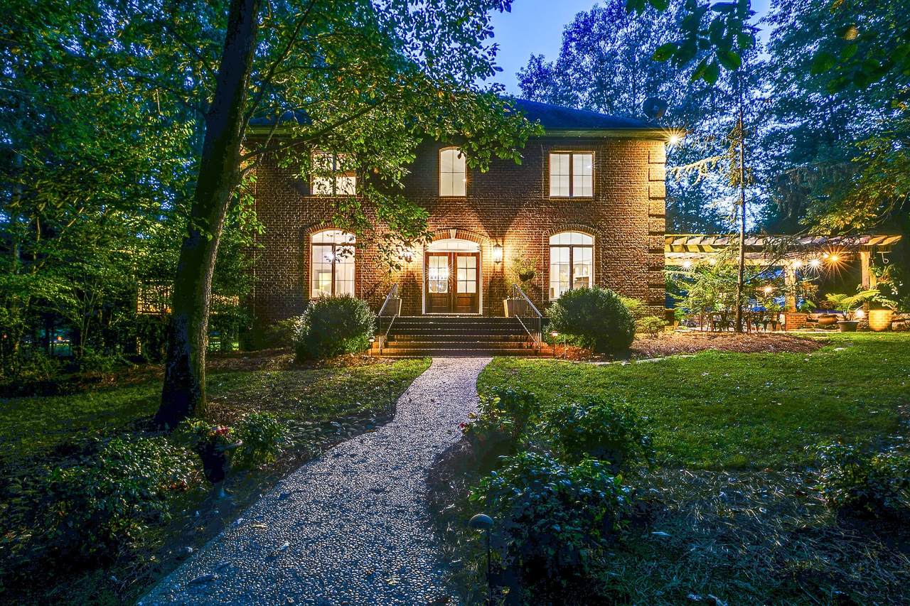 8555 Taliaferro Rd - Photo 1