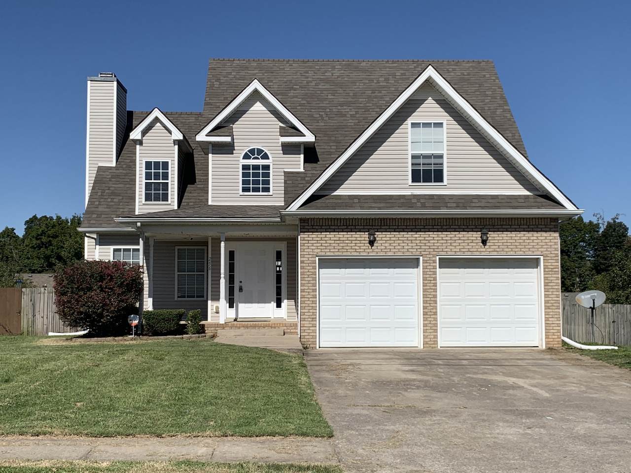 256 Harold Dr - Photo 1