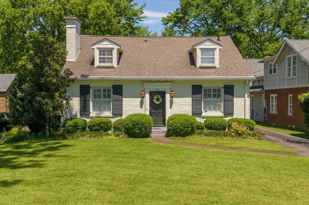 140 Windsor Dr - Photo 1