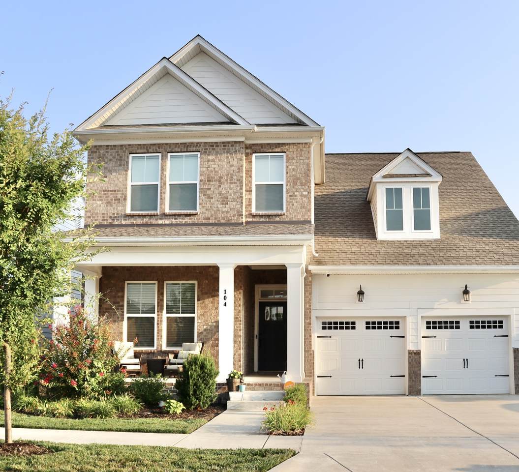 104 Kinsley Way - Photo 1