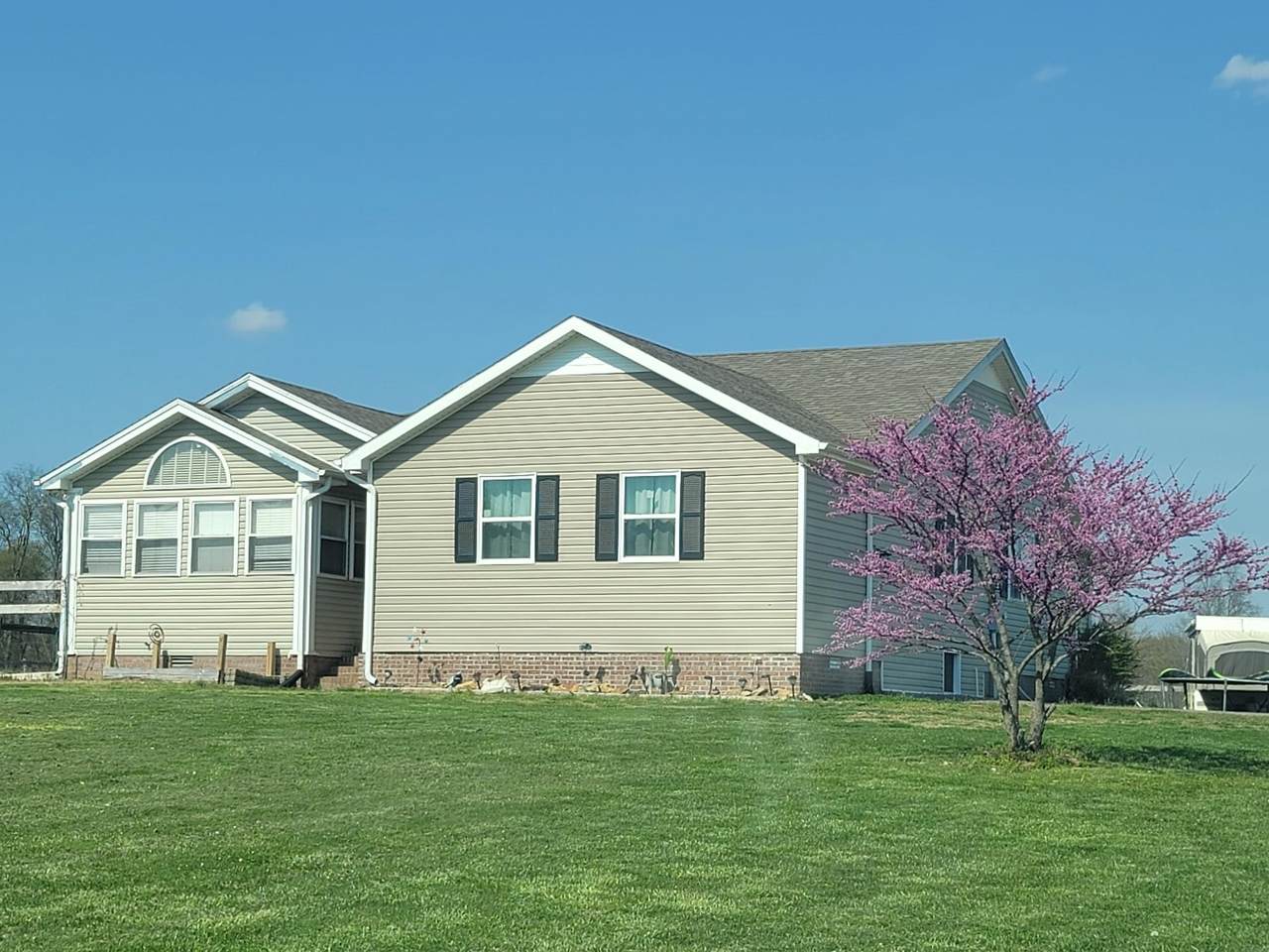 7614 Princeton Rd - Photo 1