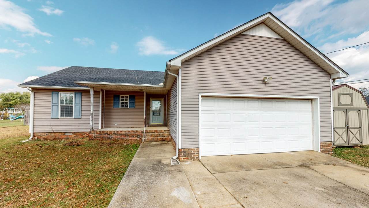 4 Cloverdale Cir - Photo 1