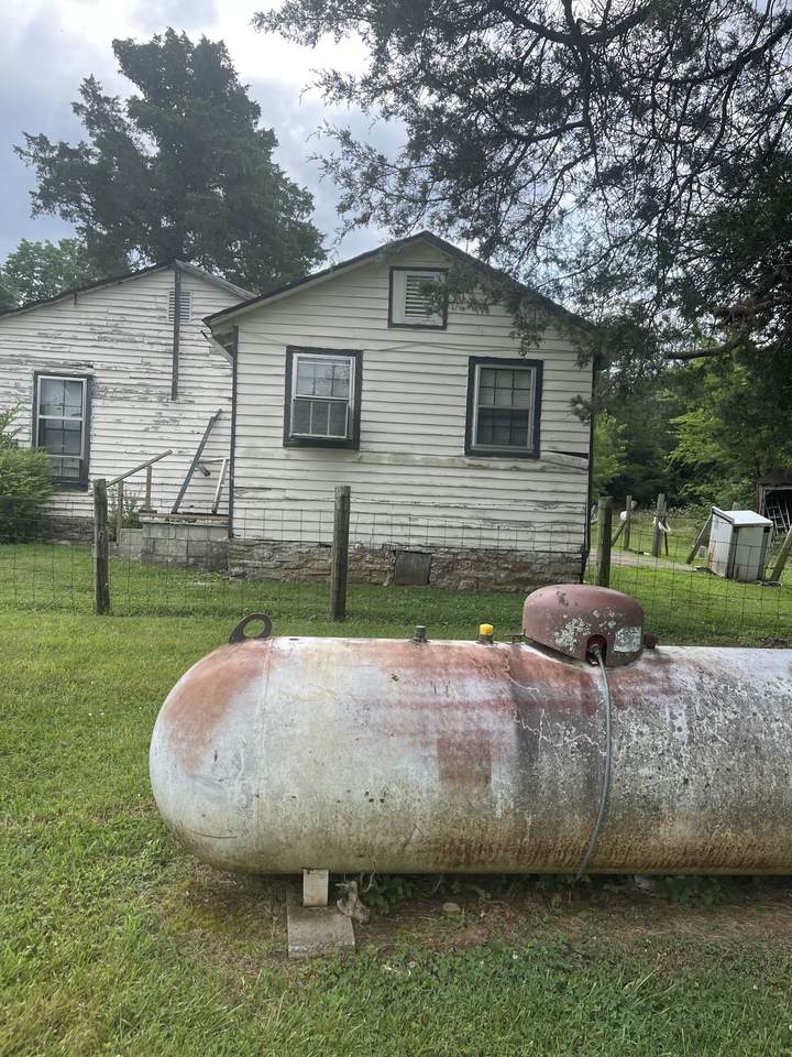 4655 Murfreesboro Rd - Photo 1
