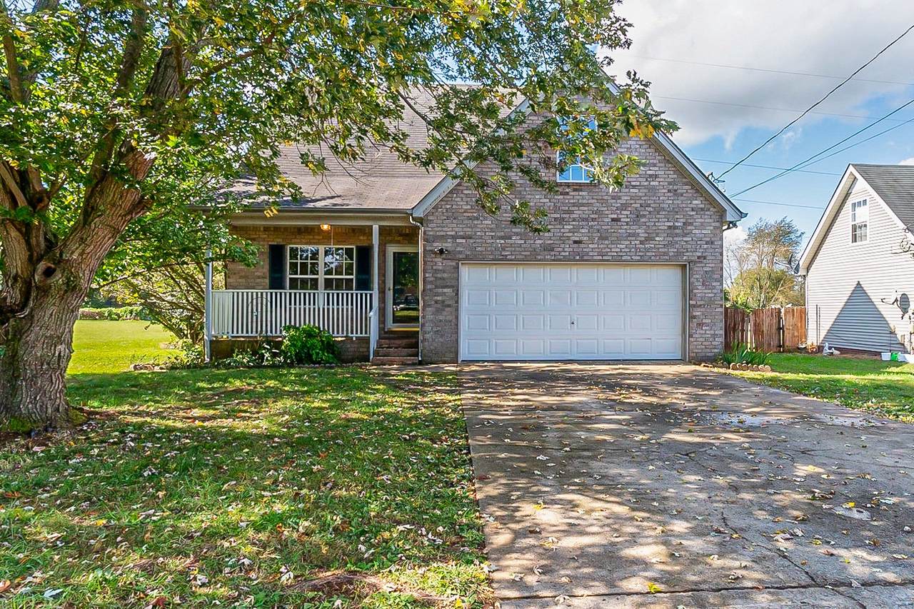 307 Merlin Dr - Photo 1