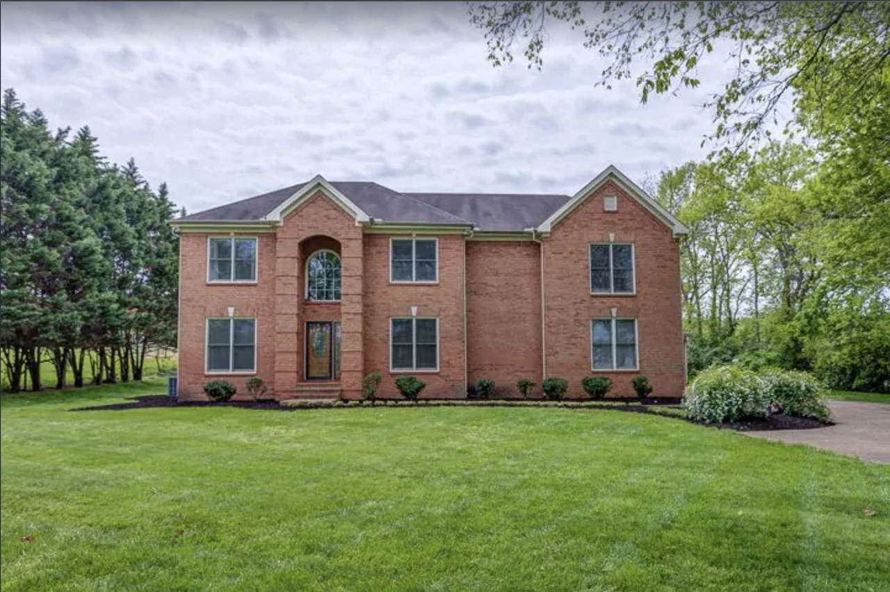 2289 Henpeck Ln - Photo 1