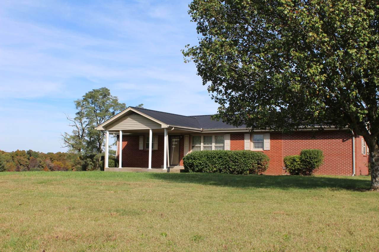 5840 Scottsville Rd - Photo 1