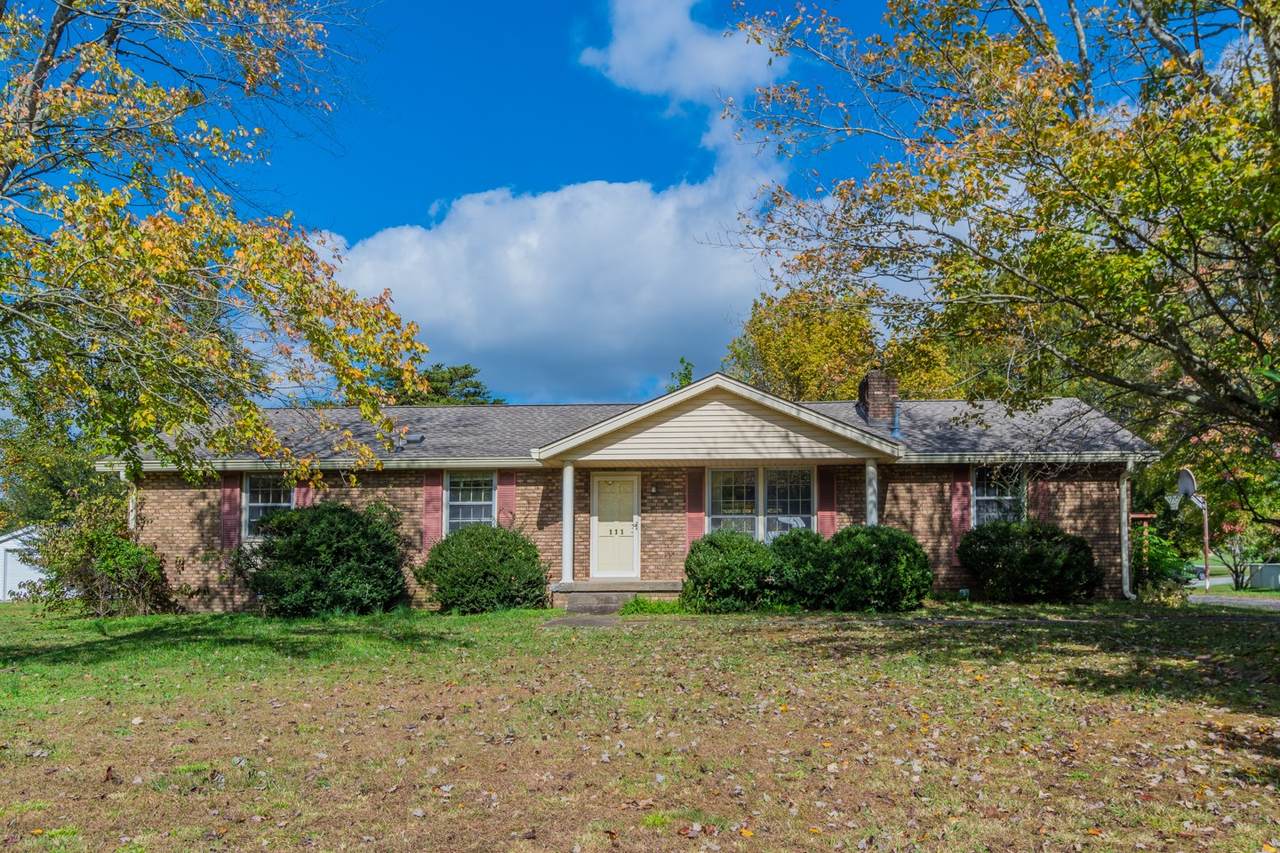 111 Morris Dr - Photo 1