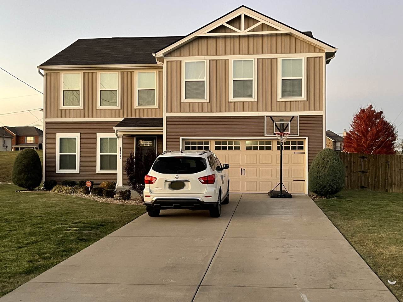 1200 Mattie Ln - Photo 1