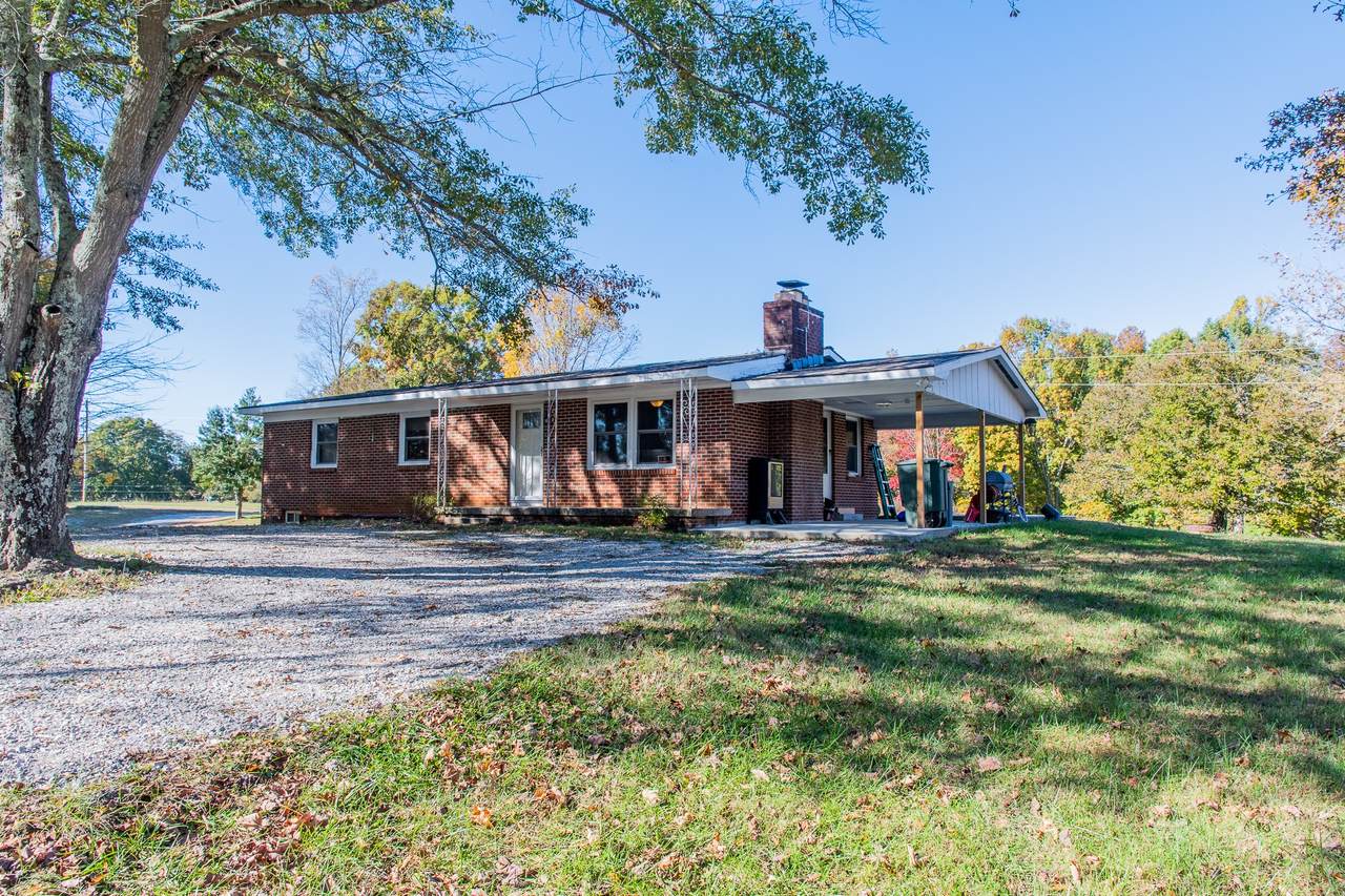 1530 Bear Creek Rd - Photo 1
