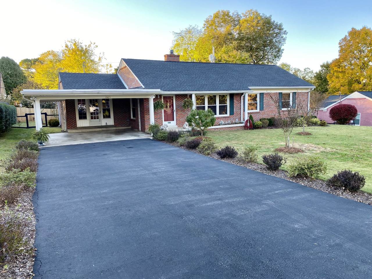 2923 Mere Dr - Photo 1