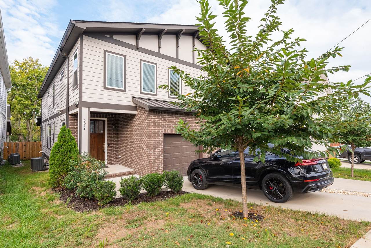 607 39th Ave - Photo 1