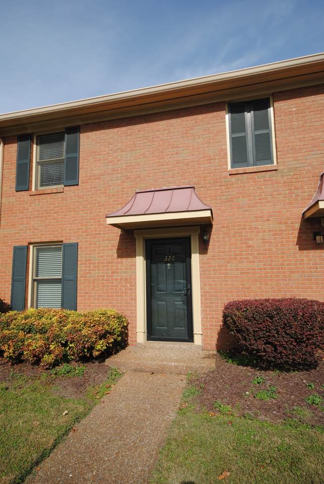 326 Westfield Dr - Photo 1