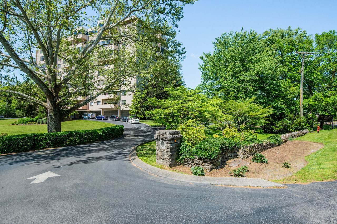 105 Leake Ave - Photo 1