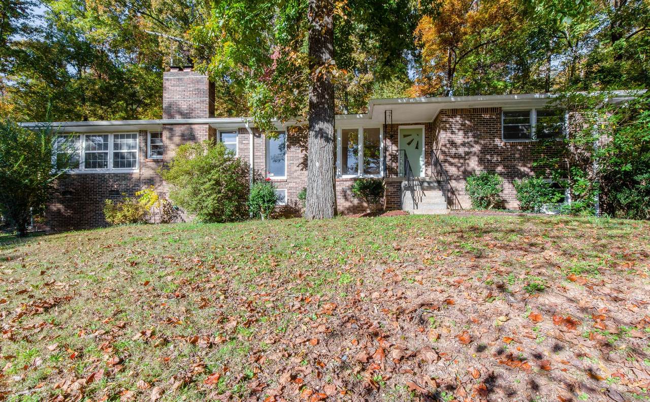 4017 Beverly Hills Dr - Photo 1