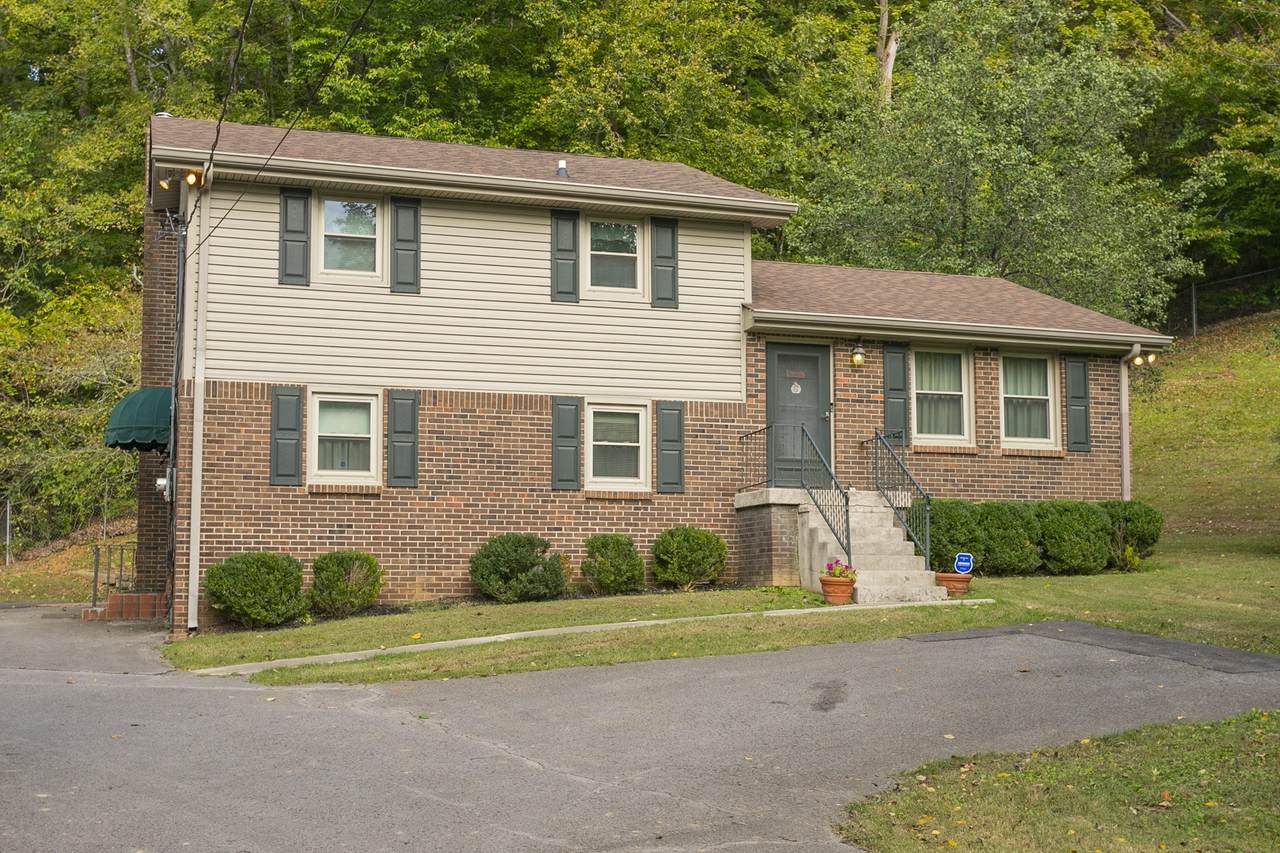 570 Hicks Rd - Photo 1