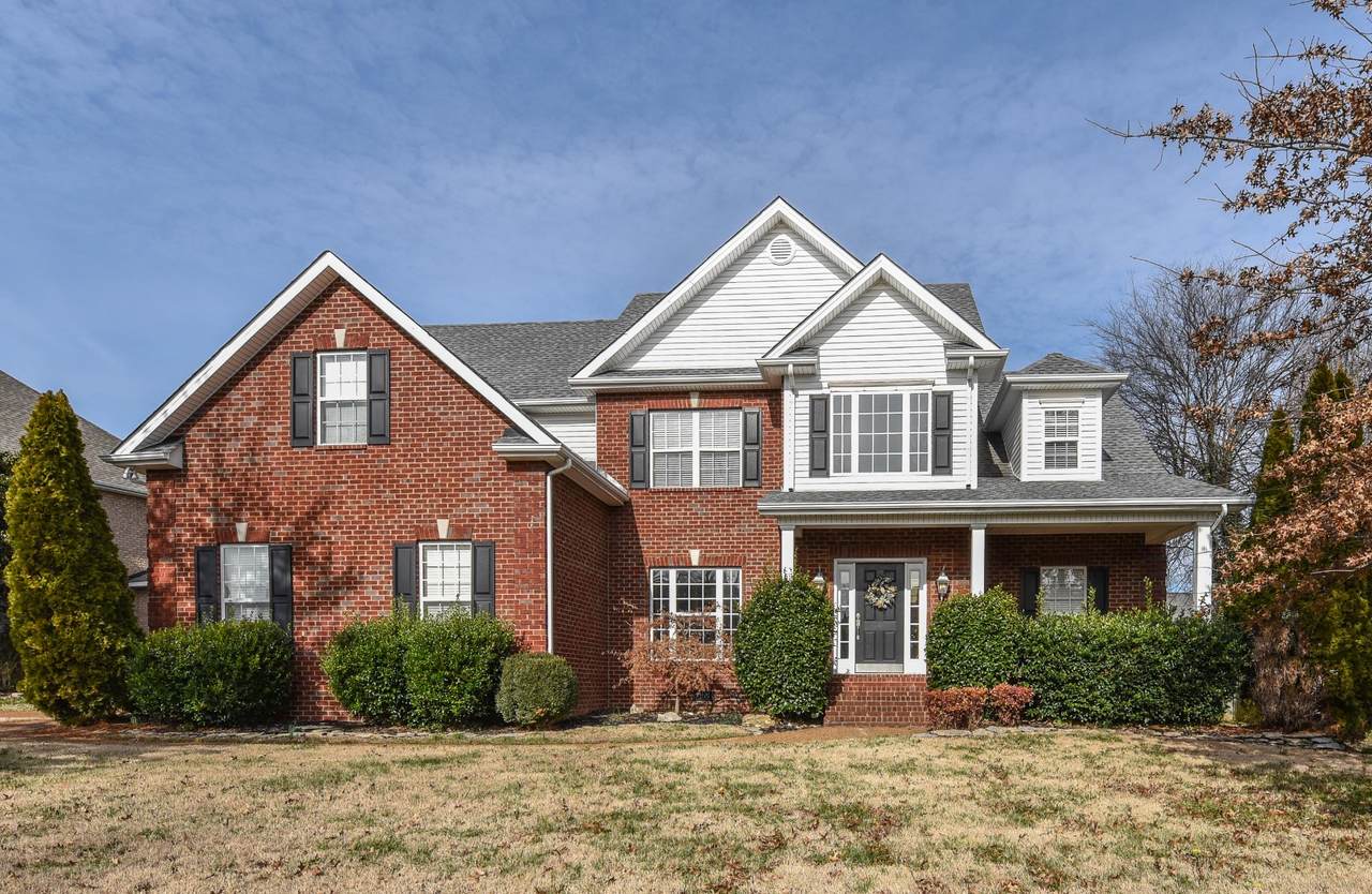 122 Fieldcrest Cir - Photo 1