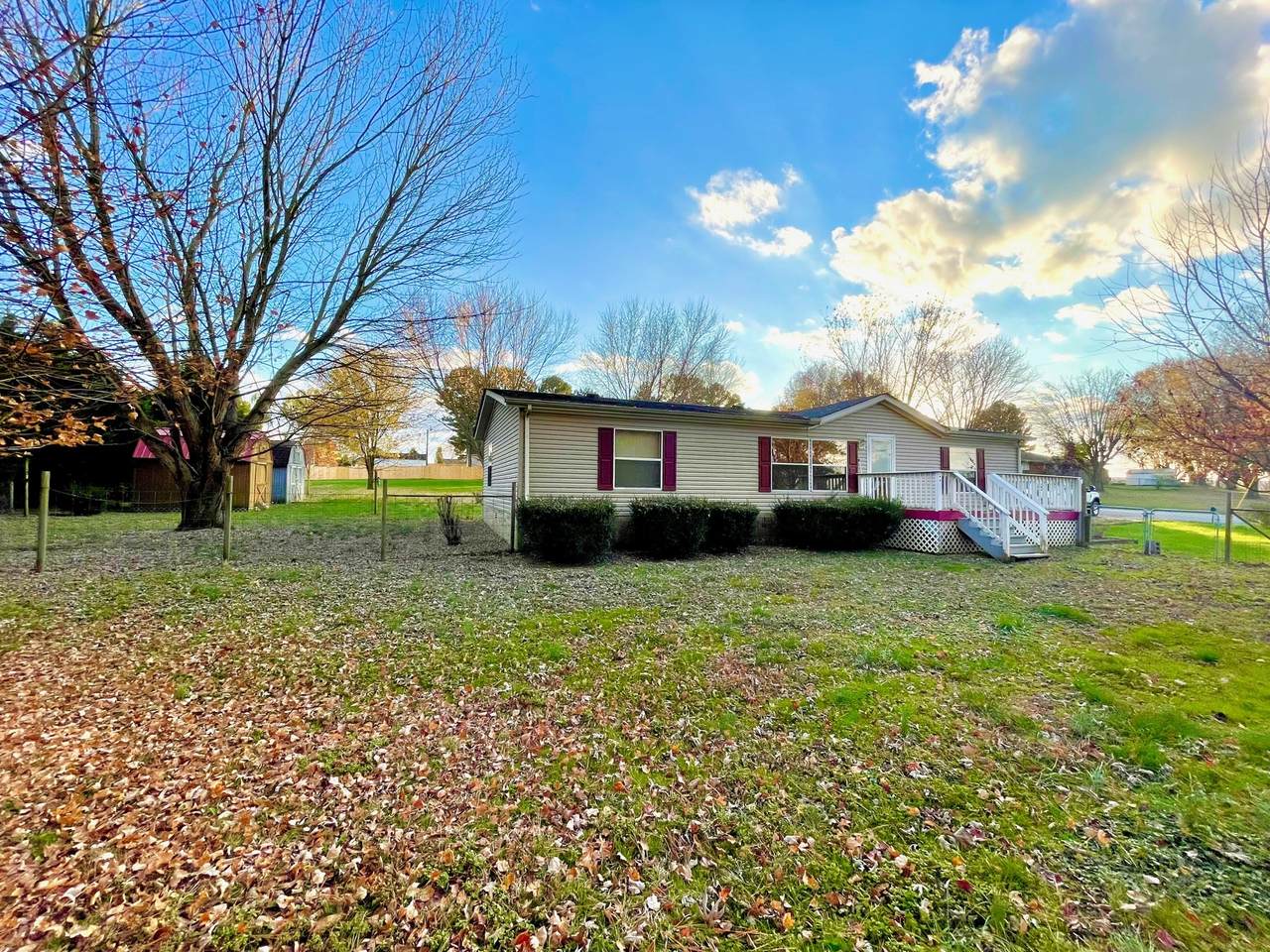 1050 Parkers Chapel Rd - Photo 1