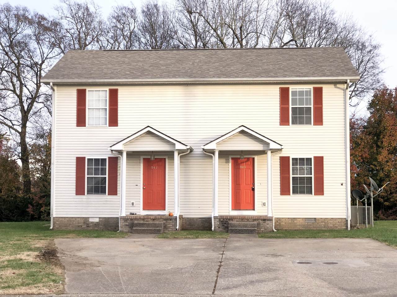 945 Lc Ave - Photo 1