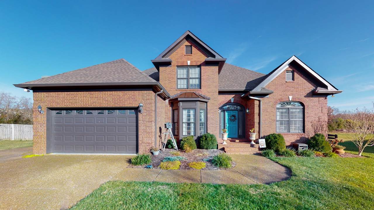 704 Waller Rd - Photo 1