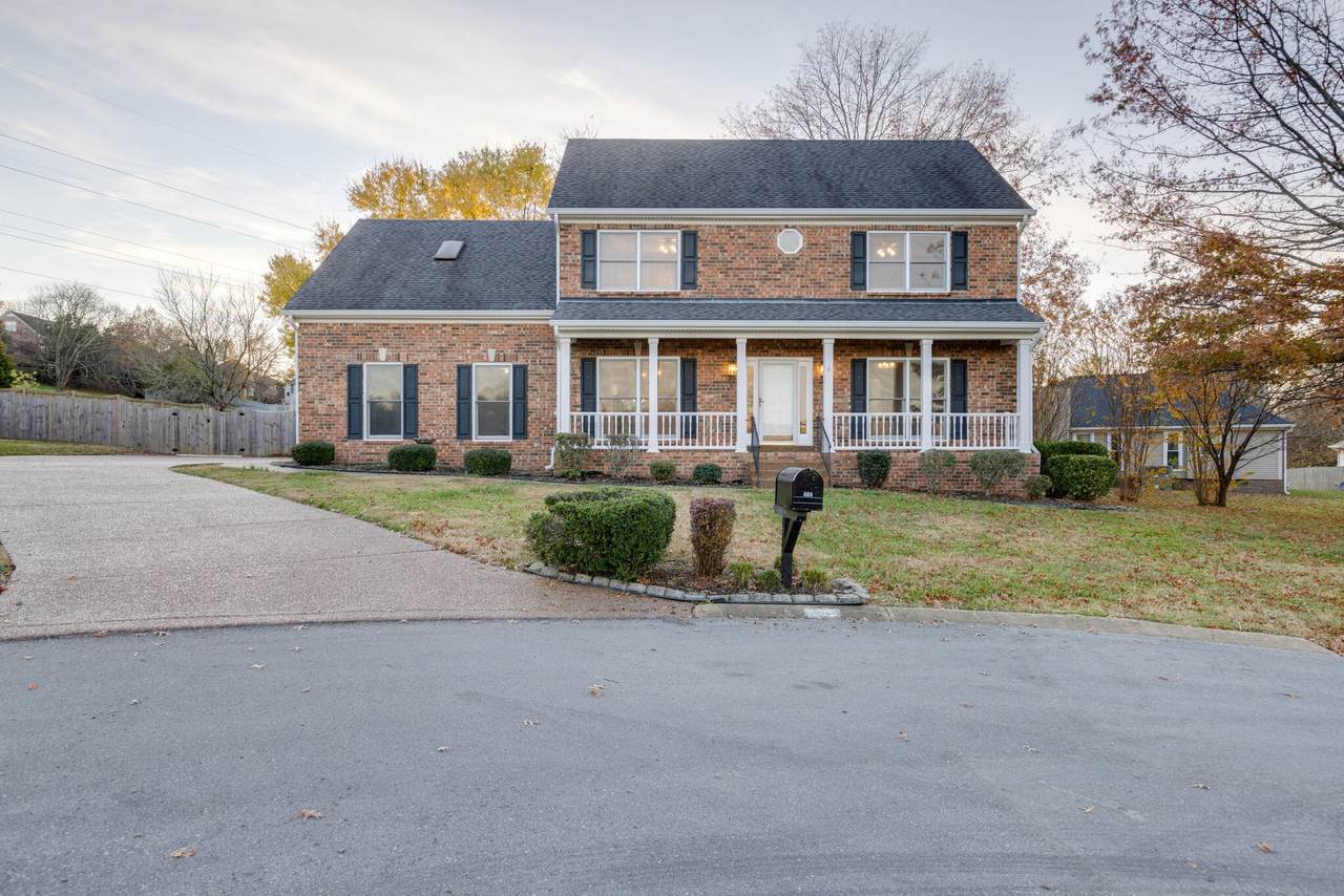 409 Independence Dr - Photo 1