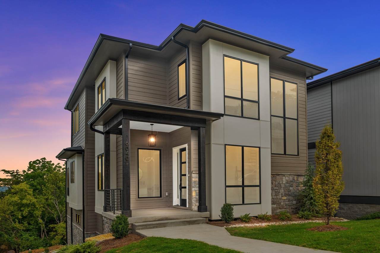 6040 Hill Circle Dr - Photo 1