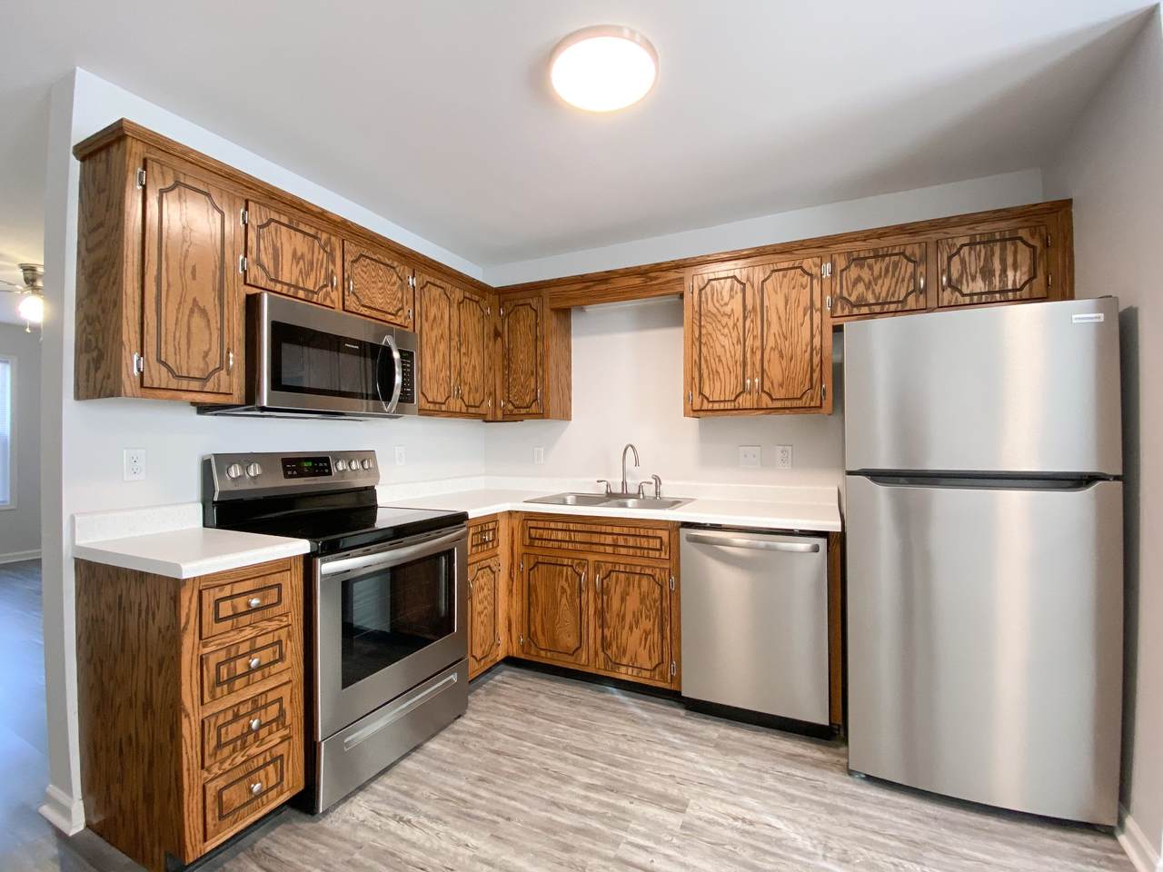 112 Coyote Court - Photo 1