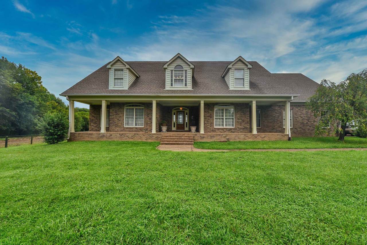 1654 Liberty Ln - Photo 1