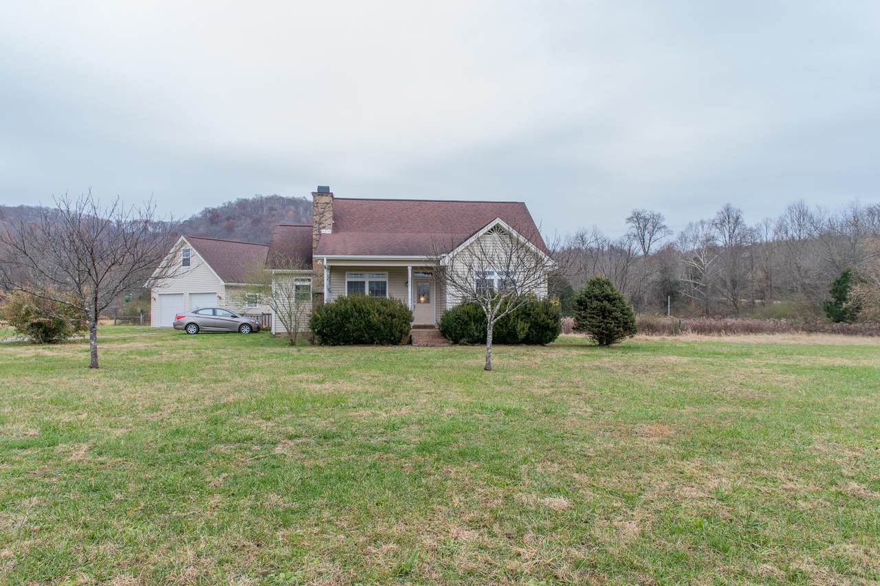 110 Fairground Ln - Photo 1