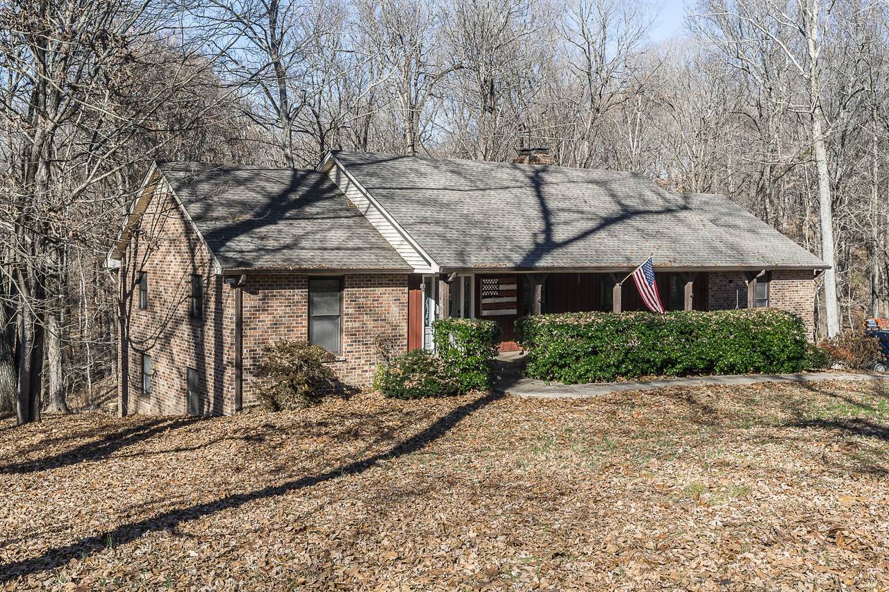 963 Weeping Willow Rd - Photo 1