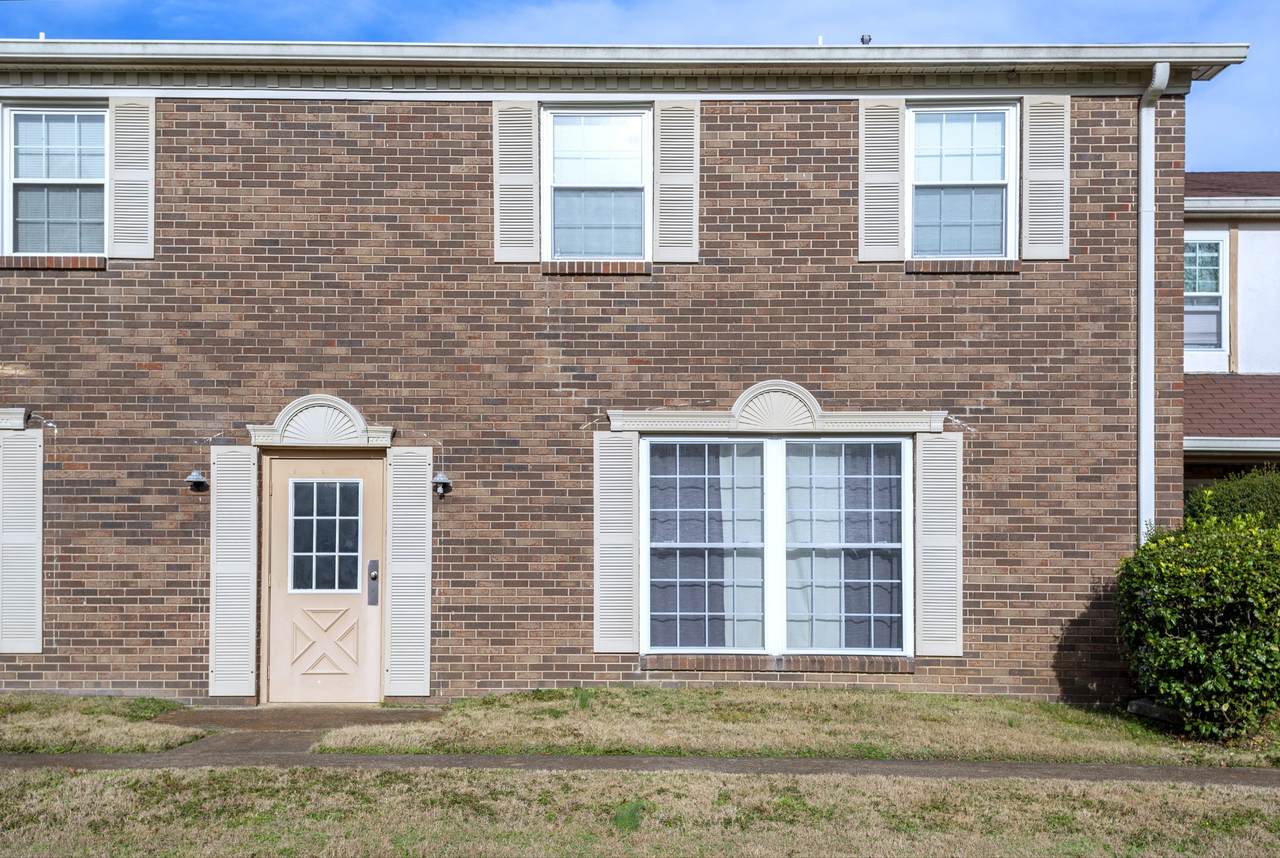 1301 Neelys Bend Rd - Photo 1