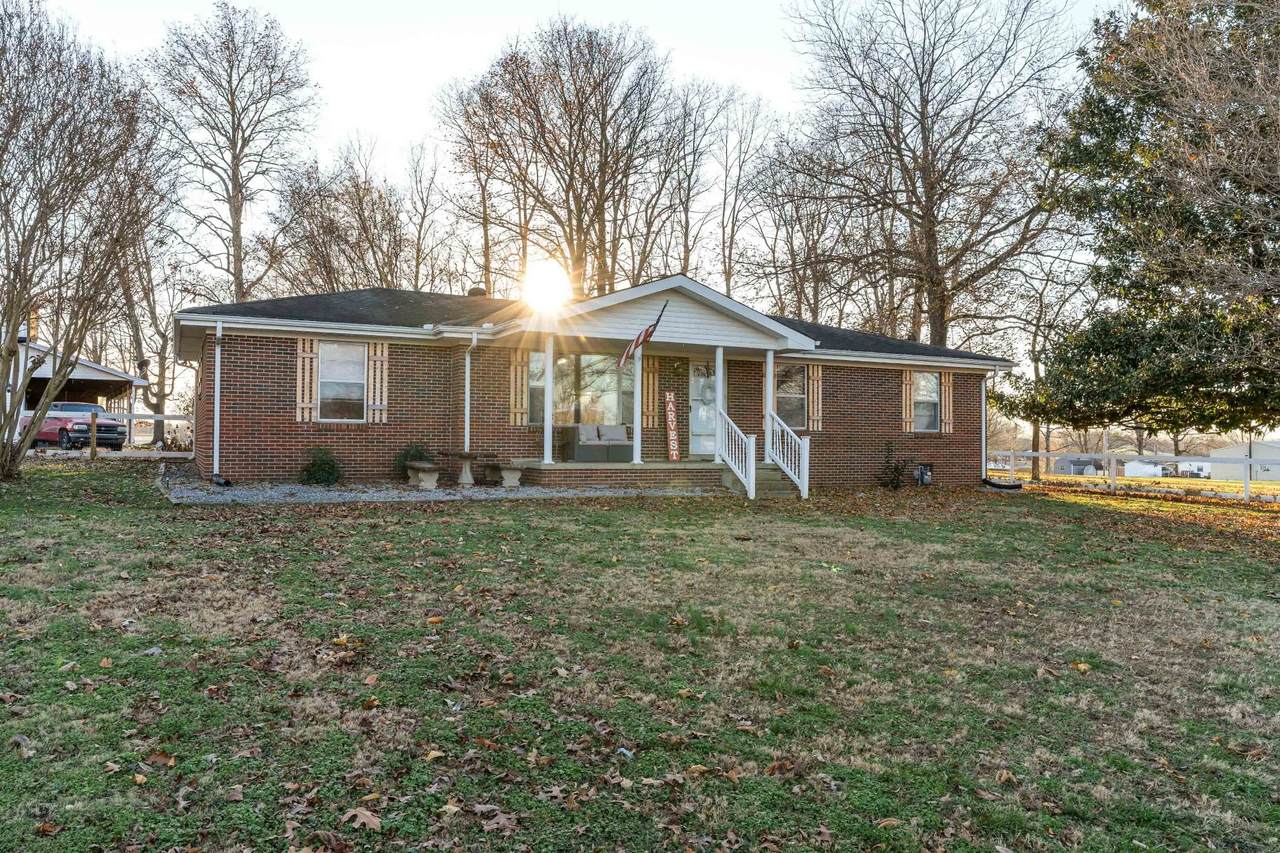 1206 Sullivan Dr - Photo 1
