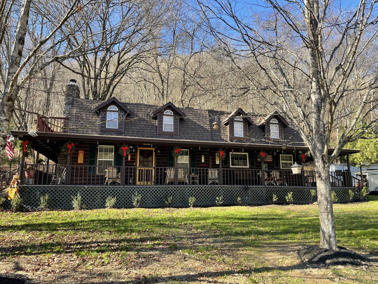 9482 Parker Branch Rd - Photo 1