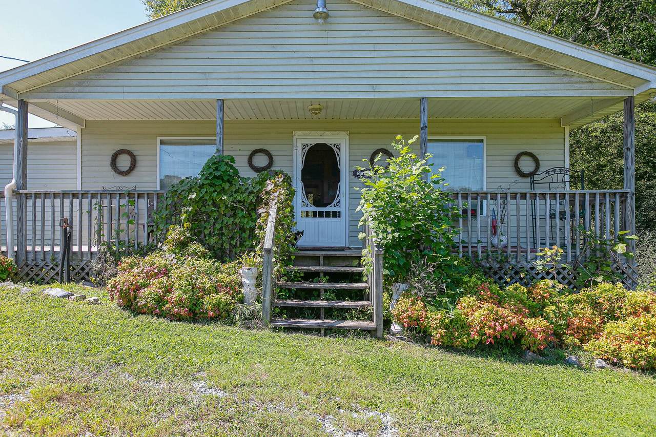 3248 Highway 46 - Photo 1