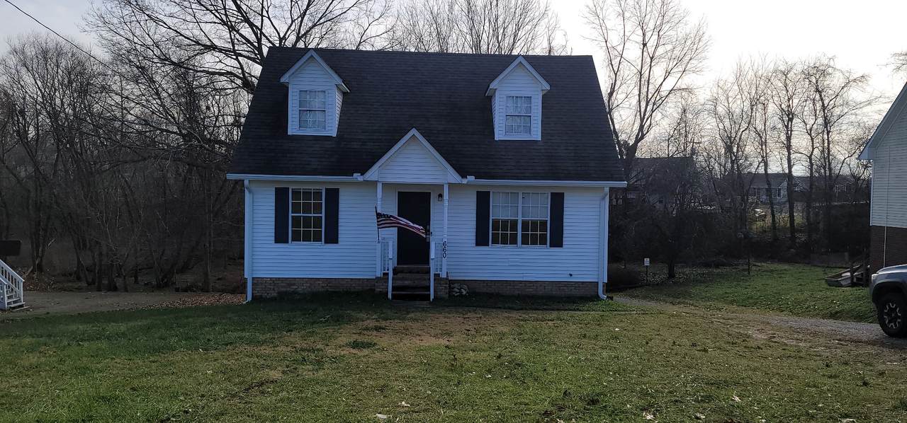 660 Artic Ave - Photo 1