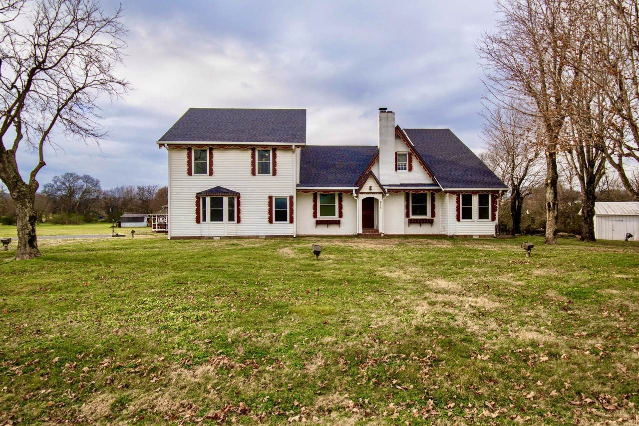 8110 New Lawrenceburg Hwy - Photo 1