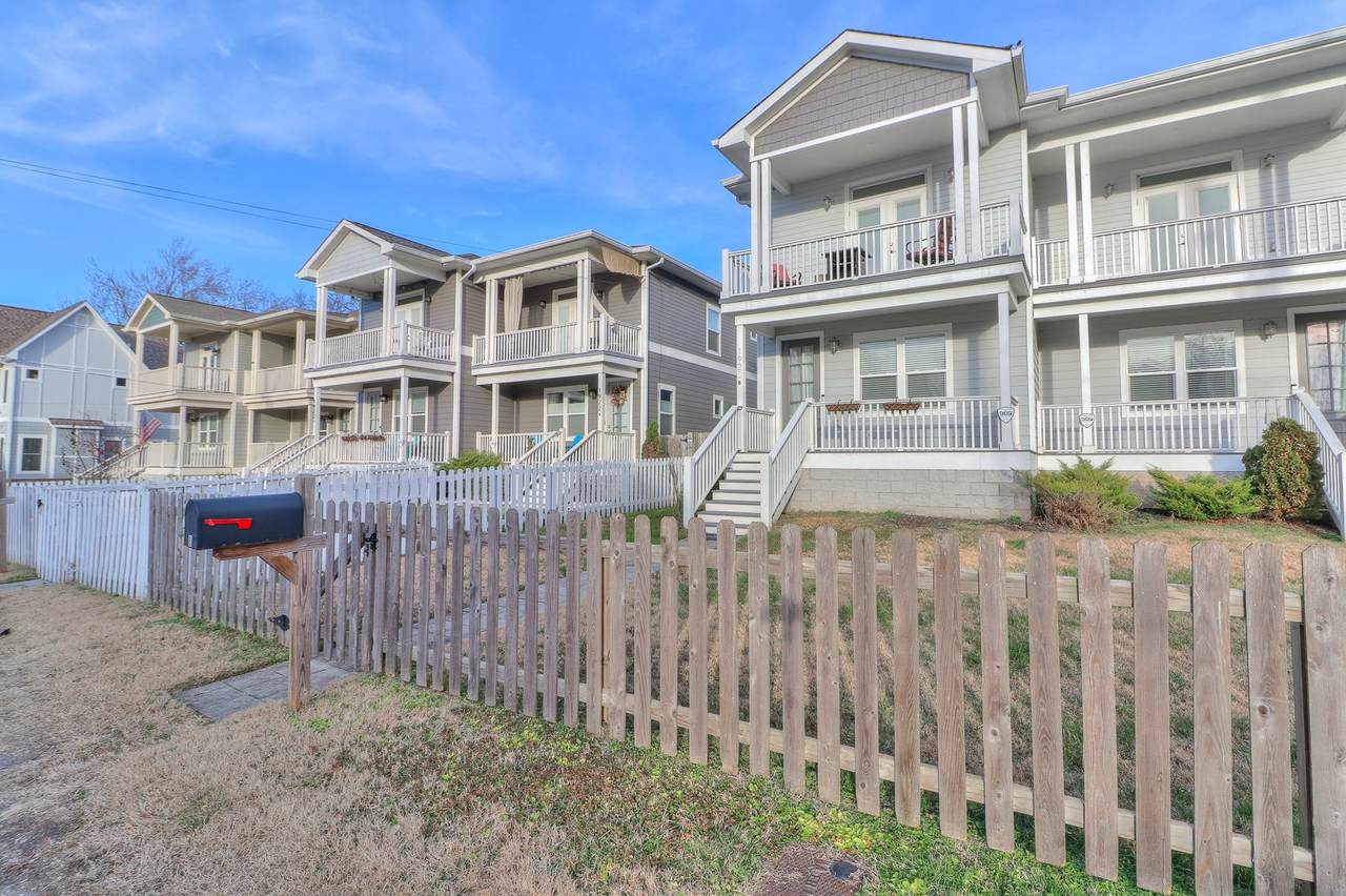 1920B 14th Ave - Photo 1