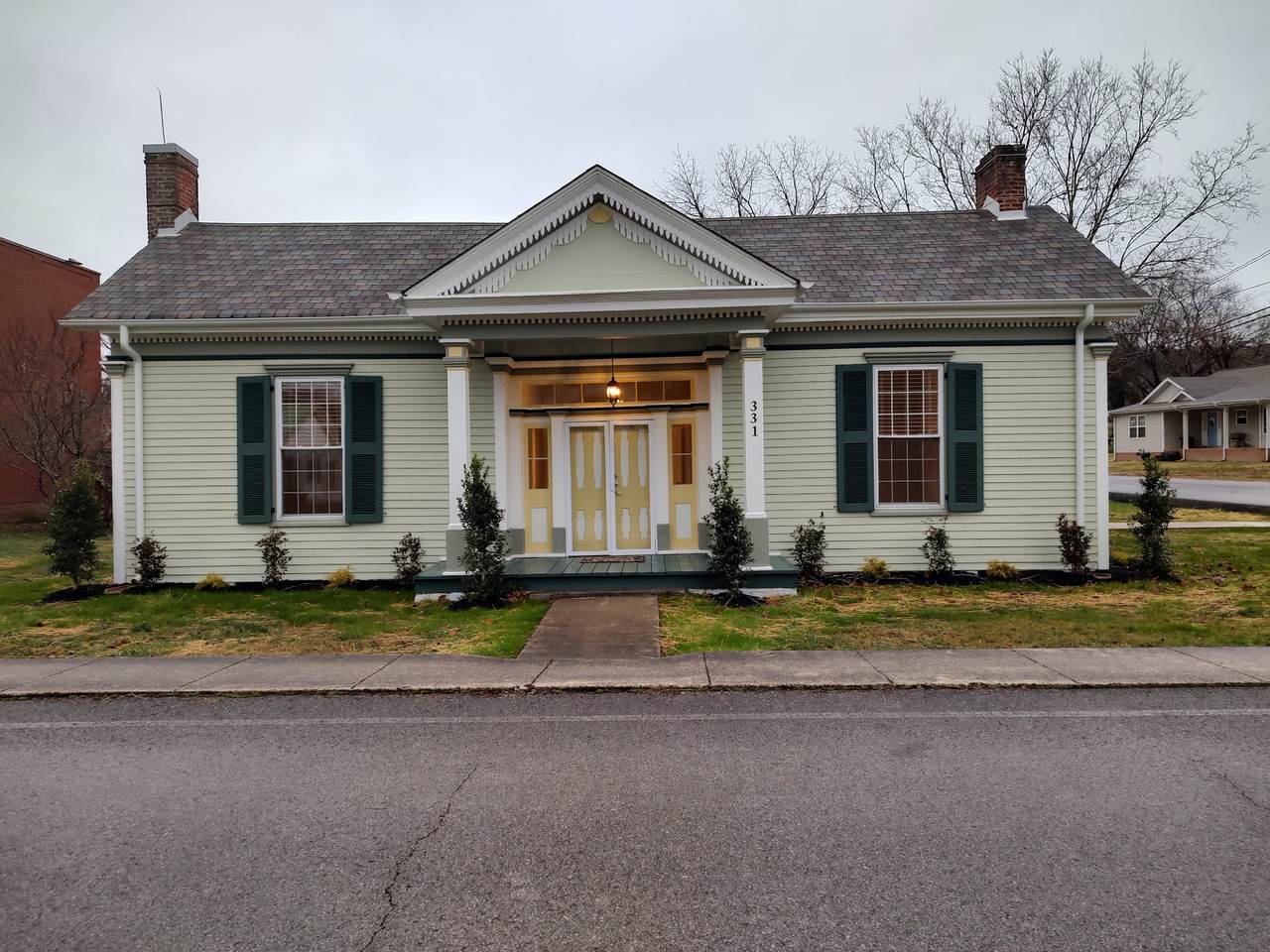 331 E Main St - Photo 1